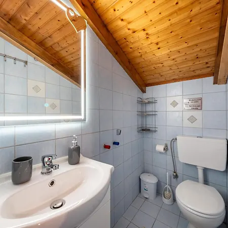 Kate House Feriehus Ágios Matthaíos